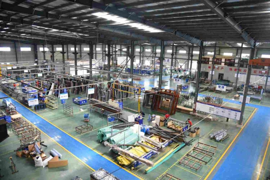 HongKong LCM Construction Co., Limited cadena de producción del fabricante